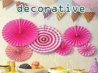 Định nghĩa của từ <b>decorative</b>