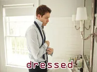 Định nghĩa của từ <b>dressed</b>