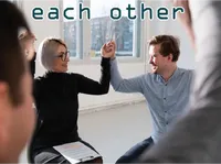 Định nghĩa của từ <b>each other</b>