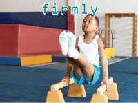 Định nghĩa của từ <b>firmly</b>