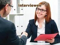 Ý nghĩa của từ vựng <b>interviewee</b>