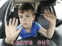 Định nghĩa của từ <b>leave out</b>