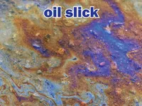 Định nghĩa của từ <b>oil slick</b>