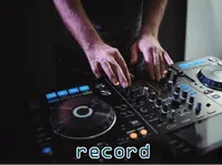 Định nghĩa của từ <b>record</b>