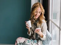 Ý nghĩa của từ vựng <b>she</b>
