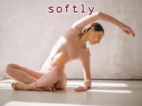 Định nghĩa của từ <b>softly</b>