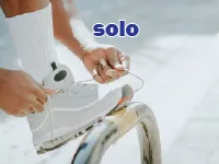 Định nghĩa của từ <b>solo</b>