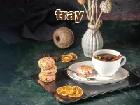 Định nghĩa của từ <b>tray</b>