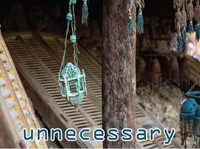 Định nghĩa của từ <b>unnecessary</b>
