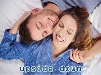 Định nghĩa của từ <b>upside down</b>