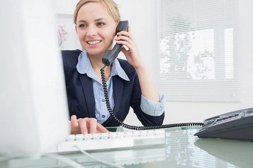 Làm chủ các tình huống giao tiếp tiếng Anh qua điện thoại